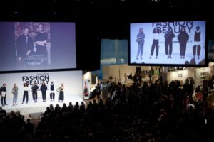 Eventet Fashion and Beauty Day var en hit i Sverige, med 2000 deltagare och cirka 22 annonsörer.